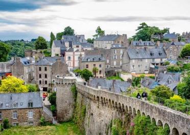 Dinan 2